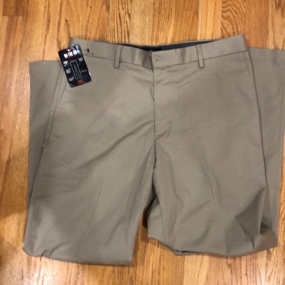 Dockers Straight Fit New With Tags